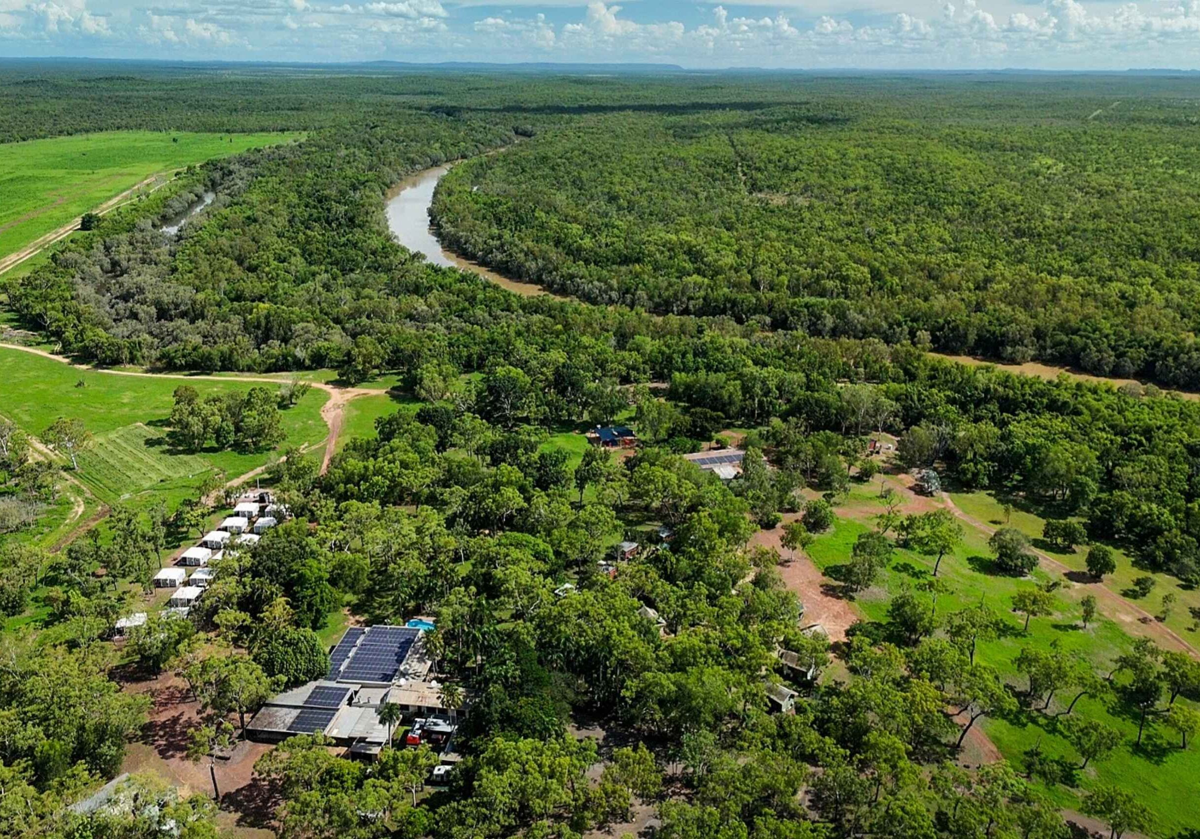 Mary River Wilderness Retreat, drone image of the park showing the Mary River